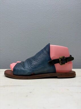 Silvano Sassetti Blue Leather Strap Sandals Size 36.5